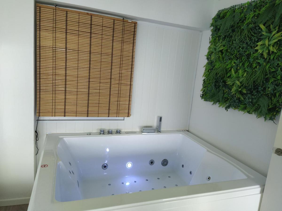 Exclusivo Apartamento Spa Privado Frente El Mar Miami Playa Exterior photo